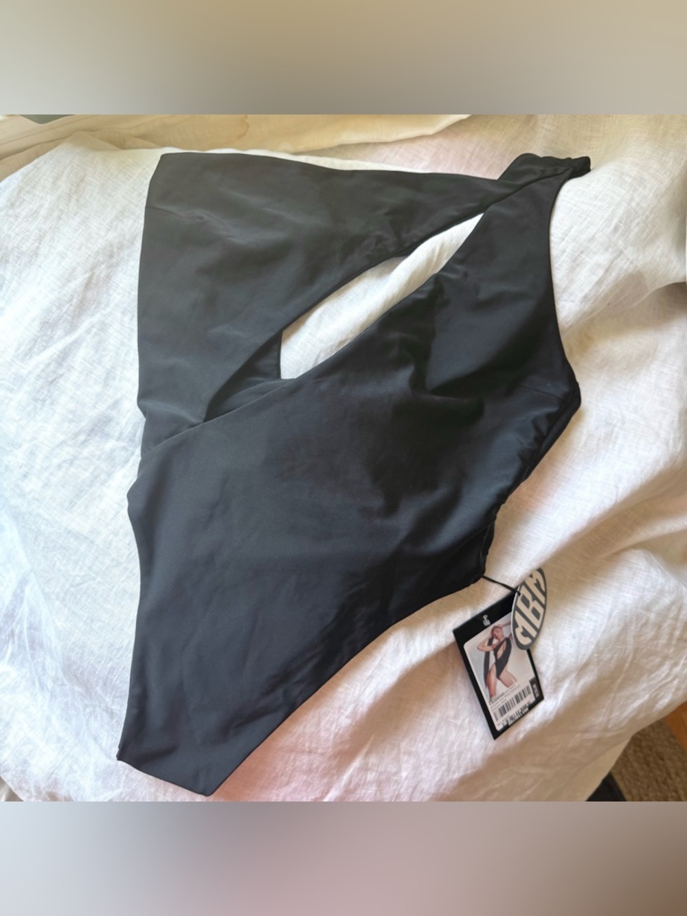 NWT NBM SWIM black serenity cutout one‎ shoulder asymmetrical piece swimsuit
